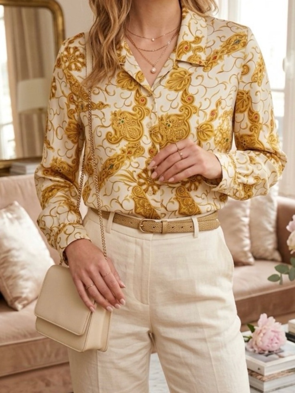 Vint-Inspired Baroque Gold & White Button-Down Blouse 90s Gold Buttons Maximal L